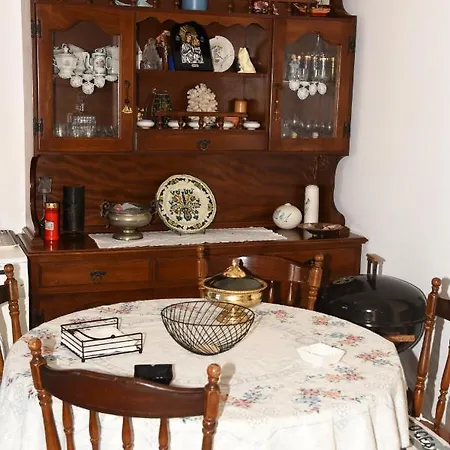 בית נופש Andros 2 Berdrooms 4 Persons Cycladic House. קיפרי
