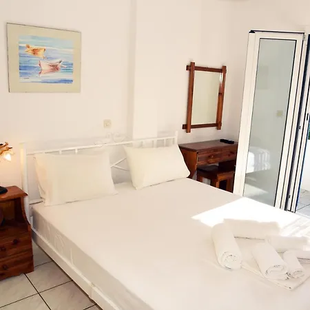 בית נופש Andros 2 Berdrooms 4 Persons Cycladic House. *